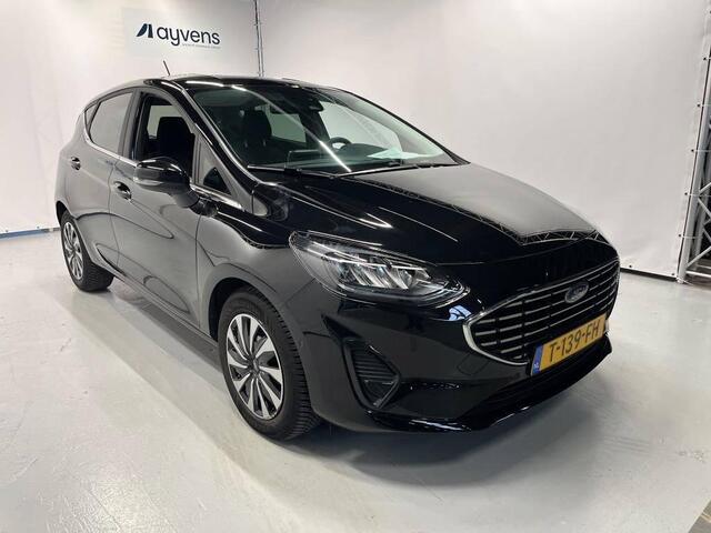 Ford FIESTA 125pk EcoBoost Hybrid Titanium X B&O Navi Camera Winter Parking pack Privacy glass All season banden