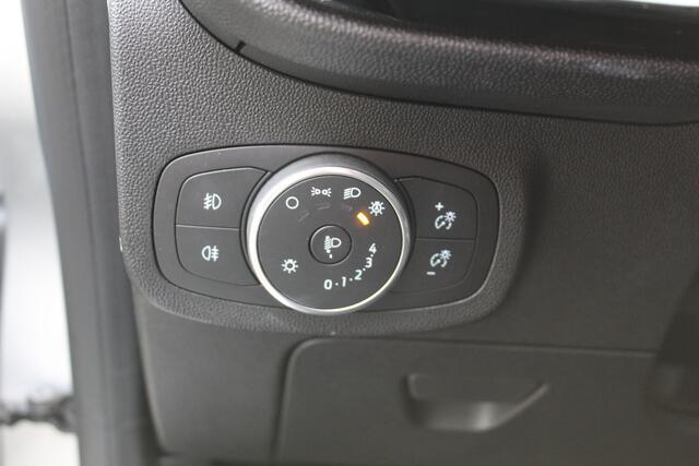 Ford FIESTA 1.0-100pk EcoBoost Titanium 5drs. Uiterst nette, luxe en zuinige Ford Fiesta. Voalautm. airco, Cruise control, Navigatie, LM wielen, Metallic lak, Parkeersensoren achter, Telefoonvoorb., Lane assist etc.