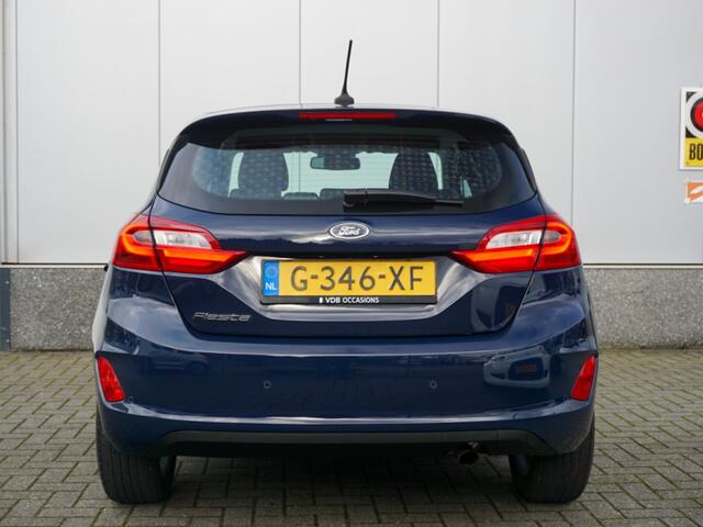Ford FIESTA 1.0 EcoB. Titanium Led verlichting | Park. sensoren | CarPlay |