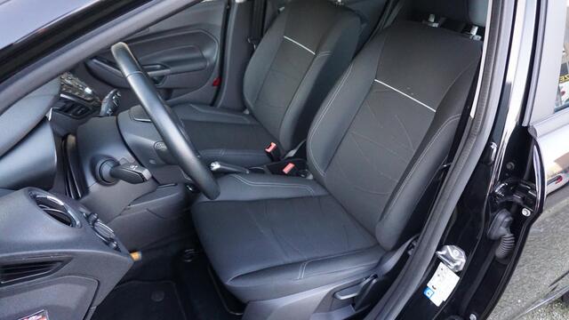 Ford FIESTA 1.0 81pk 5Drs Style Ultimate Navi Airco Cruise Control 15inch LM PDC Elek.Pakket *NL auto* 73830km!