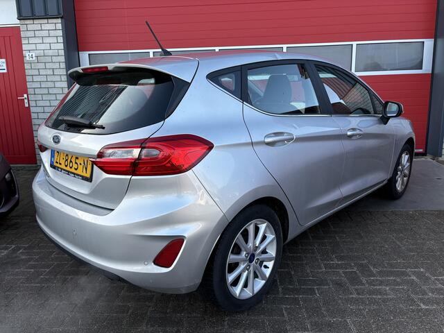 Ford FIESTA 1.0 EcoBoost Titanium NAVI / CLIMA / CARPLAY / PDC / BLUETOOTH / CRUISE