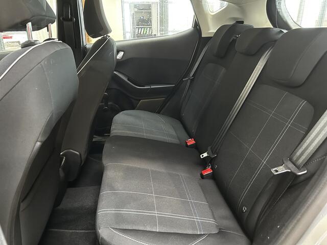 Ford FIESTA 1.1 85 pk Trend | Navi | Cruise | Parkeersens. | Apple Carplay | Groot scherm