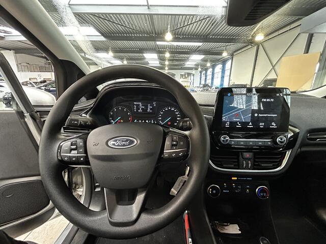 Ford FIESTA 1.1 85 pk Trend | Navi | Cruise | Parkeersens. | Apple Carplay | Groot scherm