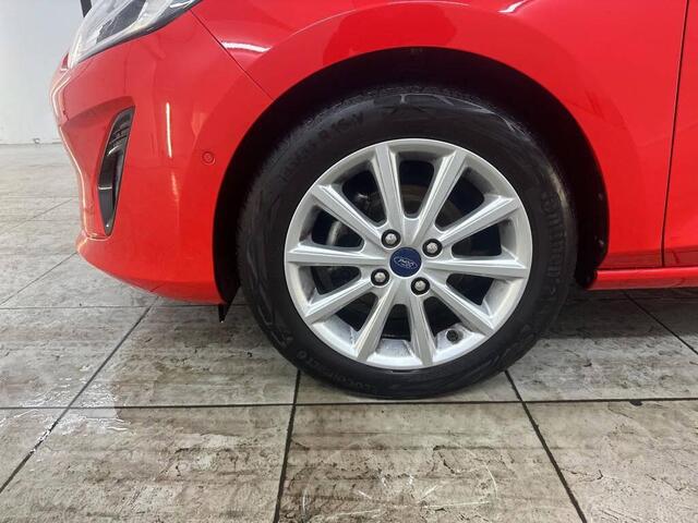 Ford FIESTA 1.0 EcoBoost Titanium Navi Adap Cruise Camera Winter & Parking pack Dodehoek detectie Dealeronderhouden