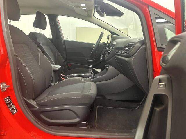 Ford FIESTA 1.0 EcoBoost Titanium Navi Adap Cruise Camera Winter & Parking pack Dodehoek detectie Dealeronderhouden