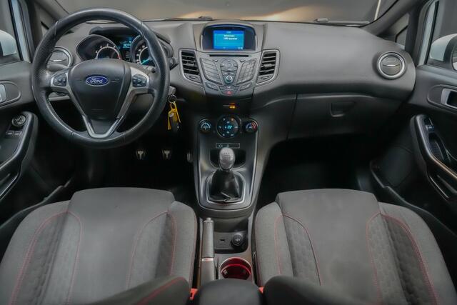 Ford FIESTA ST-Line 1.0 125pk |Maxton|Sparco 17"|climate control|cruise control|navi|bluetooth|parkeersensoren|voorruit verwarming|