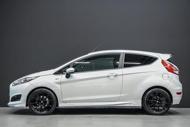 Ford FIESTA ST-Line 1.0 125pk |Maxton|Sparco 17"|climate control|cruise control|navi|bluetooth|parkeersensoren|voorruit verwarming|