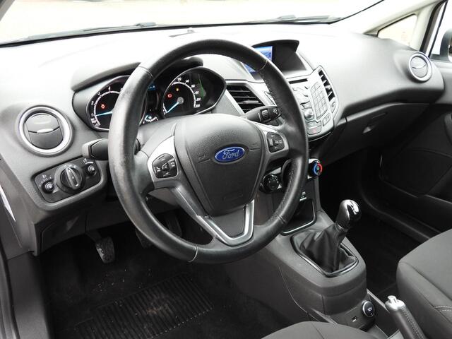 Ford FIESTA 1.0i Style Ultimate NAVI/AIRCO/CRUISE/PDC/LMV!