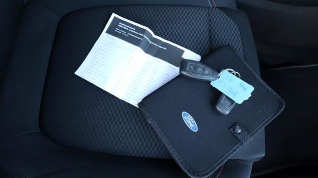 Ford FIESTA 1.0 EcoB. ST-Line | Climate control | Media | navigatie
