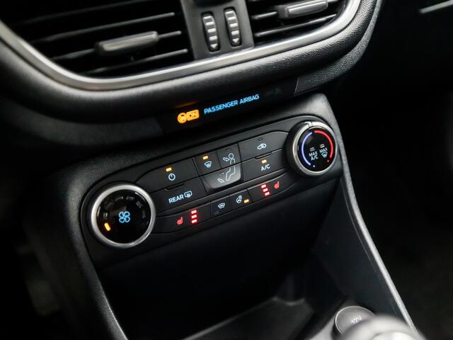 Ford FIESTA 1.0 EcoBoost Sport (APPLE CARPLAY, GROOT NAVI, STUUR/STOELVERWARMING, WITTE STIKSELS, SPORTSTOELEN, LANE ASSIST, GETINT GLAS, CRUISE, NIEUWE APK, NIEUWSTAAT)
