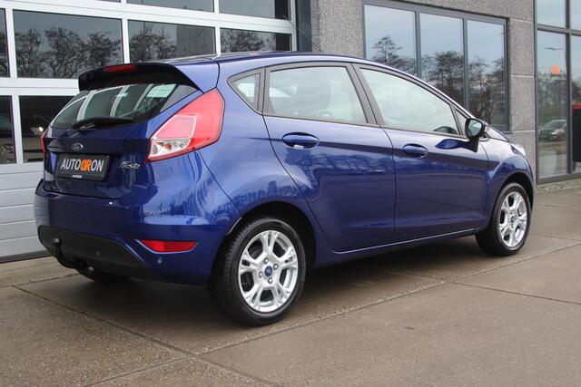 Ford FIESTA 1.0 Titanium 80 Pk 5 Drs Navigatie, Trekhaak, LM Dealer onderhouden
