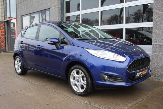 Ford FIESTA 1.0 Titanium 80 Pk 5 Drs Navigatie, Trekhaak, LM Dealer onderhouden