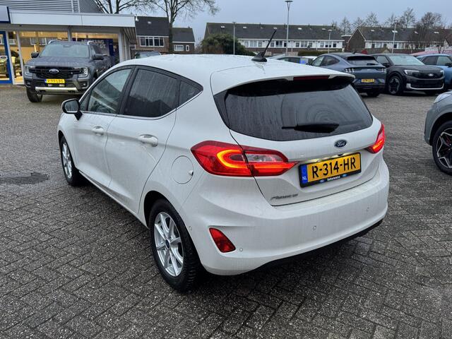 Ford FIESTA 1.0 EcoBoost Titanium 100pk Achteruitrijcamera | Adaptieve Cruise | Navigatie | Matrix LED Koplampen | Winterpack