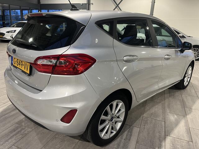 Ford FIESTA EcoBoost 95PK Titanium | Lichtmetalen velgen I Climate I PDC I Apple carplay/Androidauto