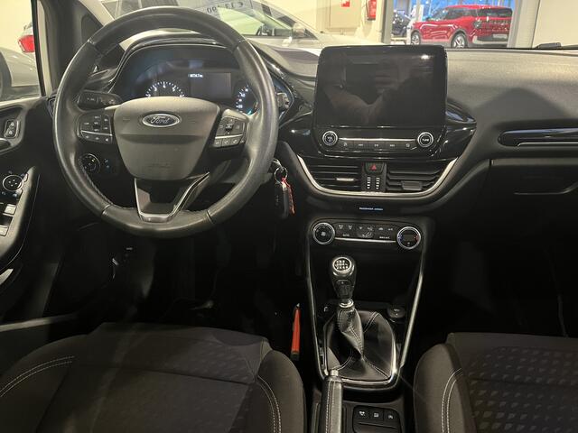 Ford FIESTA EcoBoost 95PK Titanium | Lichtmetalen velgen I Climate I PDC I Apple carplay/Androidauto