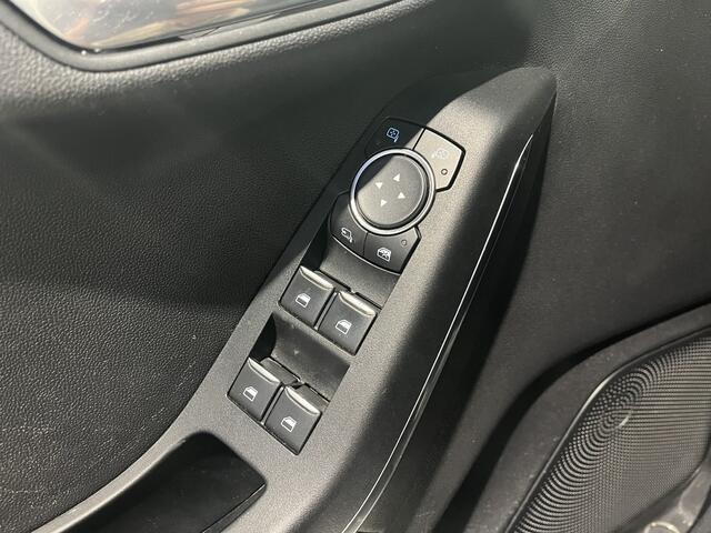 Ford FIESTA EcoBoost 95PK Titanium | Lichtmetalen velgen I Climate I PDC I Apple carplay/Androidauto