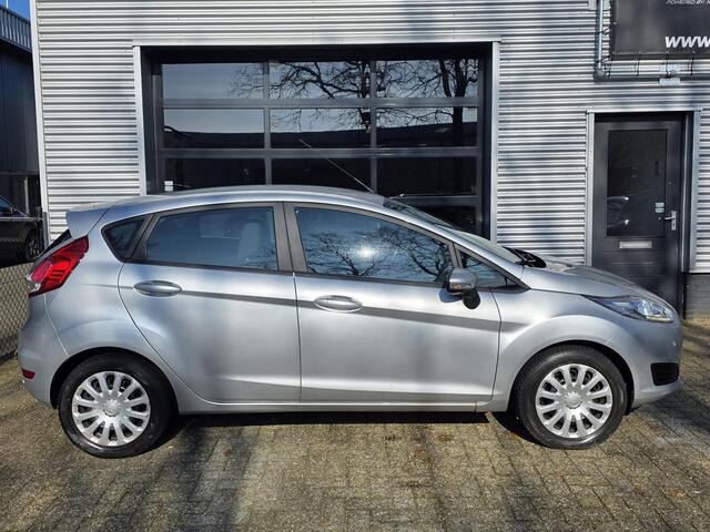 Ford FIESTA 1.0 Style Ultimate **AIRCO-NAVI-PDC**