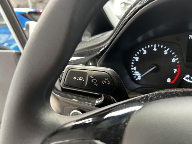 Ford FIESTA 1.1 70pk Trend | Dealer onderhouden | Cruise | Airco | All Season banden |