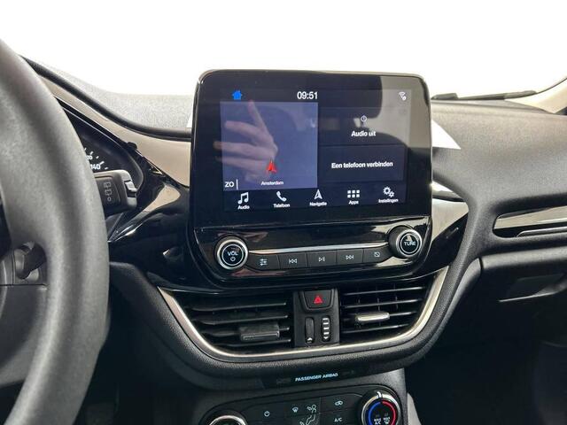 Ford FIESTA 1.1 Trend 85pk Airco Navi DAB+ Apple Car Play LM velgen Parkeersensoren Dealeronderhouden