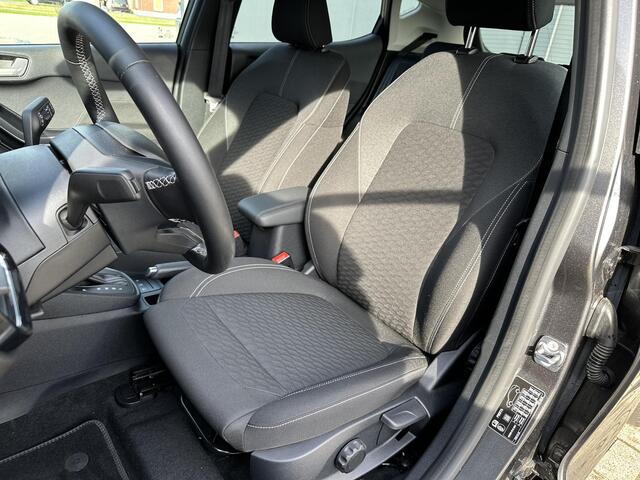 Ford FIESTA 1.0 EcoBoost Hybrid Titanium Automaat / Navigatie via Android Auto/Apple Carplay / Stoelverwarming / Parkeersensor Achter
