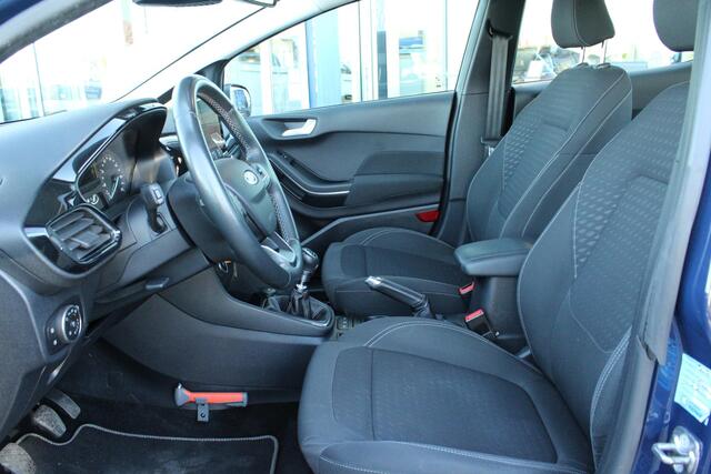 Ford FIESTA 1.0 EcoBoost Titanium | Cruise Control | Climate Control | Parkeersensoren | Lichtmetalen Velgen |
