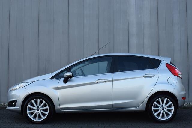 Ford FIESTA 1.0 EcoBoost Titanium ECC | Full Map Navi | Telefonie | Camera | Afn. Trekhaak | Dealer Onderhouden!!