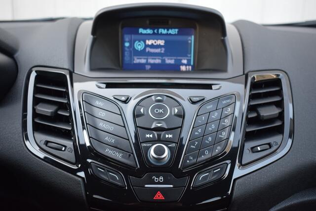 Ford FIESTA 1.0 EcoBoost Titanium ECC | Full Map Navi | Telefonie | Camera | Afn. Trekhaak | Dealer Onderhouden!!