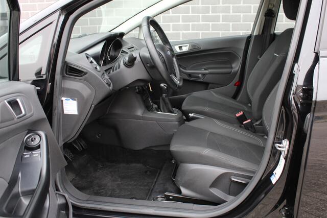 Ford FIESTA 1.0 Style / Airco / Cruise / 17" LMV / N.A.P.