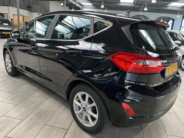 Ford FIESTA 95pk EcoBoost Titanium | Winter pack | Park. sens. A | Climate | Apple/Android CarPlay | LED | Cruise |