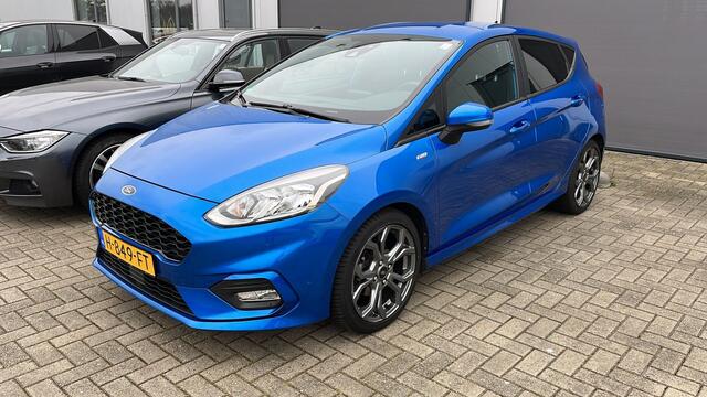 Ford FIESTA 1.0 EcoBoost ST-Line Cruise Control, Stuurwiel Verwarmd & App-Connect