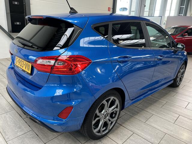 Ford FIESTA EcoBoost 95pk ST-Line | Winter pack | Cruise | 17"LMV | Clima | Apple carplay |