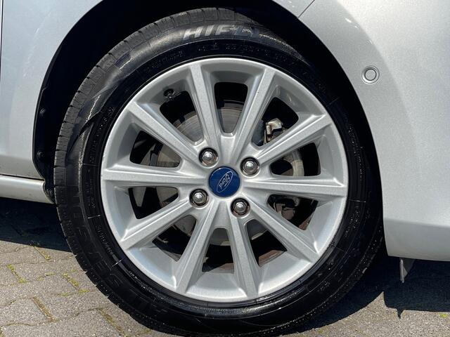 Ford FIESTA 1.0 EcoBoost Titanium | CarPlay | Camera | B&O | DAB+ | Keyless | LED