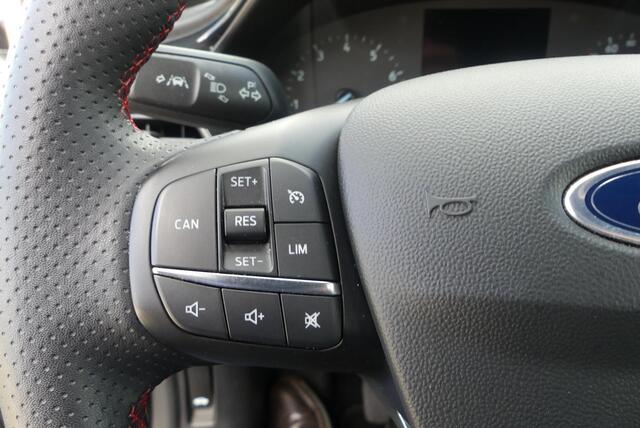 Ford FIESTA 1.0 EcoBoost Hybrid ST-Line X 125PK,NAVI,ADAPTIVE CRUISE,WINTERPACK,PDC.
