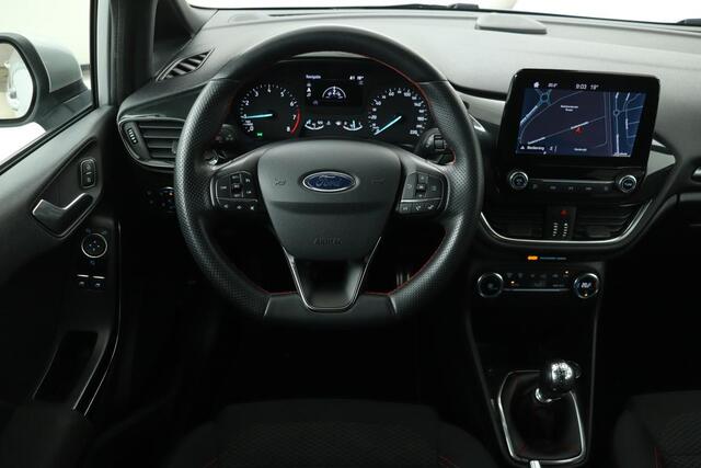 Ford FIESTA 1.0 EcoBoost ST-Line | Carplay | Climate control | PDC | Navigatie | Cruise control | Sportstoelen | DAB | Bluetooth
