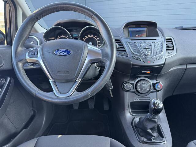 Ford FIESTA 1.0 Style 2e Eigenaar,Navi,Airco,Bluetooth,5 Deuren,NL Auto,Elek Ramen,N.A.P,Nieuwe APK Bij Aflevering