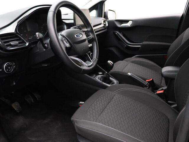 Ford FIESTA 1.0 EcoBoost Hybrid Titanium Carplay | Climate | Cruise | Navi | Parksens. achter