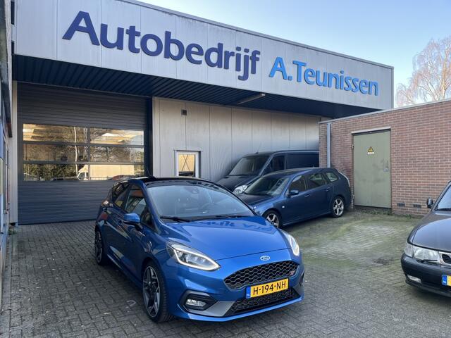 Ford FIESTA 1.5 EcoB. ST-3