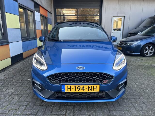 Ford FIESTA 1.5 EcoB. ST-3