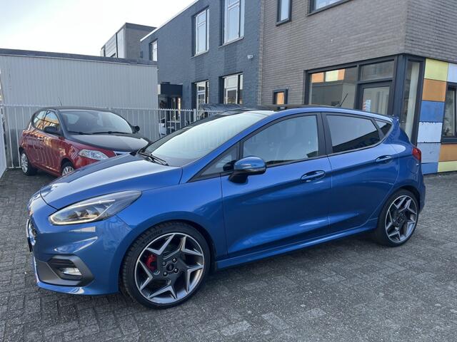 Ford FIESTA 1.5 EcoB. ST-3