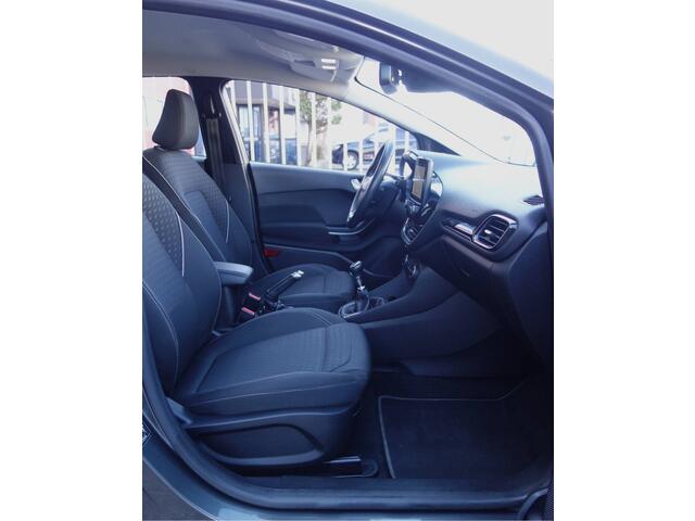 Ford FIESTA 1.0 EcoBoost Titanium