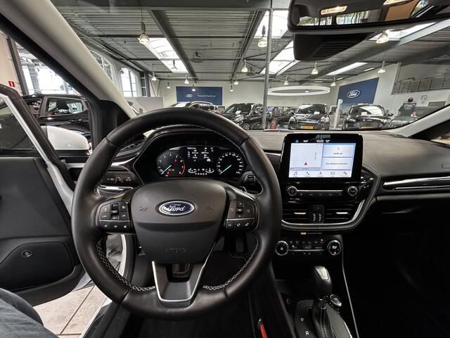 Ford FIESTA EcoBoost 100pk Vignale | Automaat | Pano | Nw. Gelverd | Winter pack |