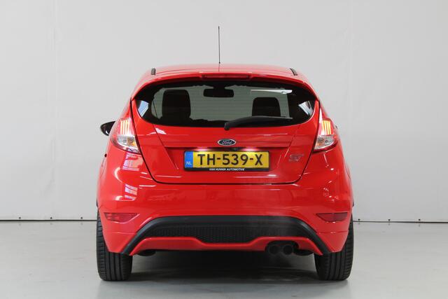 Ford FIESTA 1.6 ST2 | Recaro | Camera | Keyless | Dealer Oh | Stoelverwarming