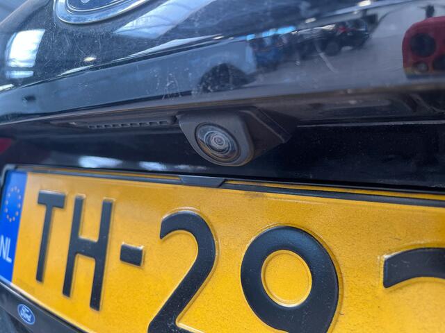 Ford FIESTA 100PK EcoBoost Titanium Climate I Camera I Adapt. Cruise I Parkeersensoren voor/achter