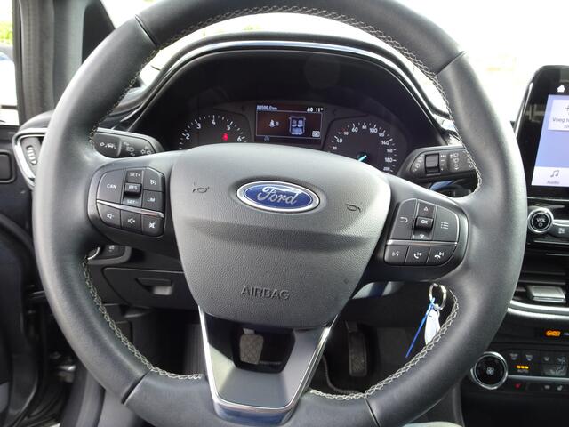 Ford FIESTA 1.0 EcoBoost Titanium Automatische airco, stoelverwarming, stuurwielverwarming, carplay, cruise controle, licht metalen velgen, parkeersensoren, enz.