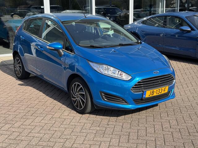 Ford FIESTA 1.0 Style / NL Auto! / Goed onderhouden! / Navigatie / Bluetooth / Radio / Airco