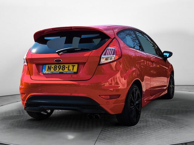 Ford FIESTA 1.0 EcoBoost Black Edition (141PK) Keurig-Onderh. BOVAG-Garantie. Bluetooth, Parkeersensoren, Sportstoelen, Airco/Climate, Lm-Velgen-17Inch, Privacy-Glas