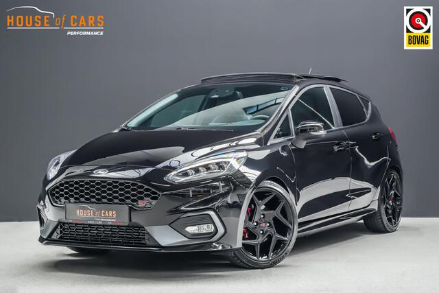 Ford FIESTA ST-3 1.5 200pk |Milltek dual outlet|Maxton|panoramadak|B&O|Apple Carplay|LED|cruise control|DAB|winterpack|18"|
