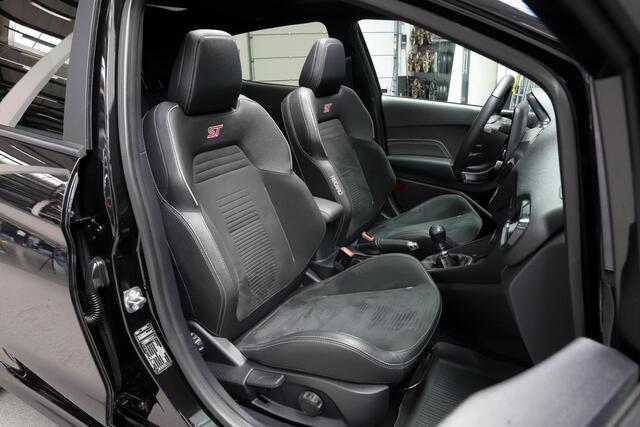 Ford FIESTA ST-3 1.5 200pk |Milltek dual outlet|Maxton|panoramadak|B&O|Apple Carplay|LED|cruise control|DAB|winterpack|18"|