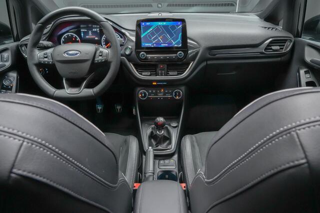 Ford FIESTA ST-3 1.5 200pk |Milltek dual outlet|Maxton|panoramadak|B&O|Apple Carplay|LED|cruise control|DAB|winterpack|18"|