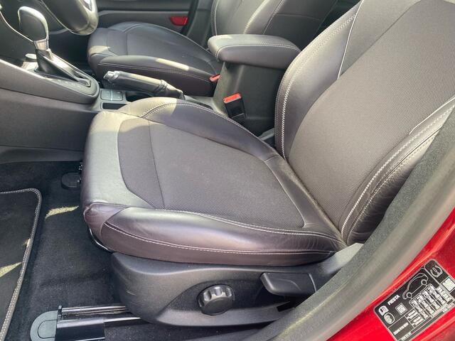 Ford FIESTA EcoBoost 100pk Vignale | Automaat | Pano | B&O | Half leder | Adapt. Cruise | Winterpack